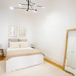 Chic 1br In Republica W Balcony By Lovelystay Διαμέρισμα