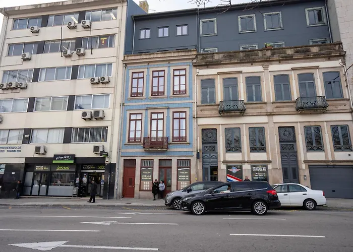 Lejlighed Chic 1br In Republica W Balcony By Lovelystay Porto